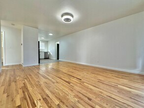 85 Newland St in Lakewood, CO - Building Photo - Building Photo