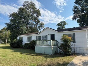 146 Carmen Blvd in Conroe, TX - Building Photo - Building Photo