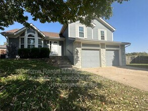 3304 NW 84th Terrace in Kansas City, MO - Building Photo - Building Photo