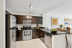 Jasper Columbia Pike in Arlington, VA - Building Photo