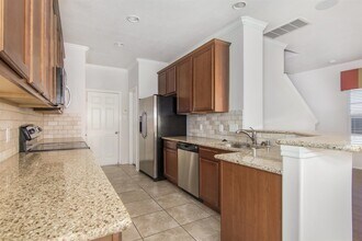 24503 Folkstone Cir in Katy, TX - Building Photo - Building Photo