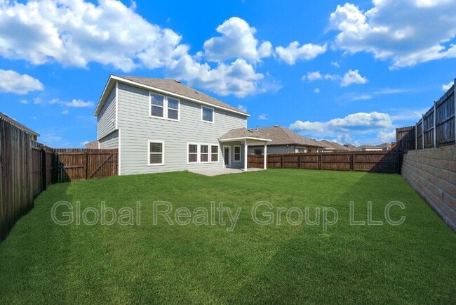 6831 Titan Pk in Converse, TX - Building Photo - Building Photo