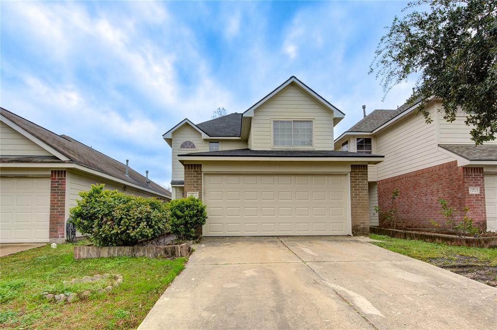 13903 Maximos Dr in Houston, TX - Building Photo