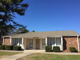 Cherokee Bend Apartments