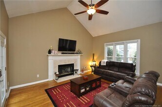 107 Carostone Ct in Cary, NC - Building Photo - Building Photo