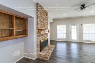 203 Bowie St in Forney, TX - Foto de edificio - Building Photo