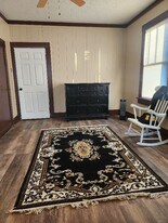 2117 S Maple St in Little Rock, AR - Building Photo