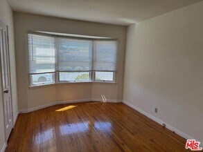 2411 22nd St in Santa Monica, CA - Building Photo - Building Photo