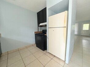 1007 Sutor Rd in Tallahassee, FL - Building Photo - Building Photo