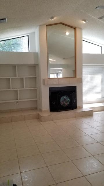 14060 Greentree Dr in Wellington, FL - Foto de edificio - Building Photo