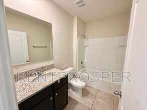 3005 Country Club Cir in Winter Haven, FL - Building Photo - Building Photo
