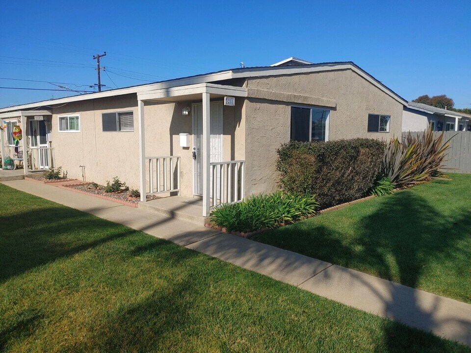 3281-83 Luna Ave-Unit -3281 in San Diego, CA - Building Photo