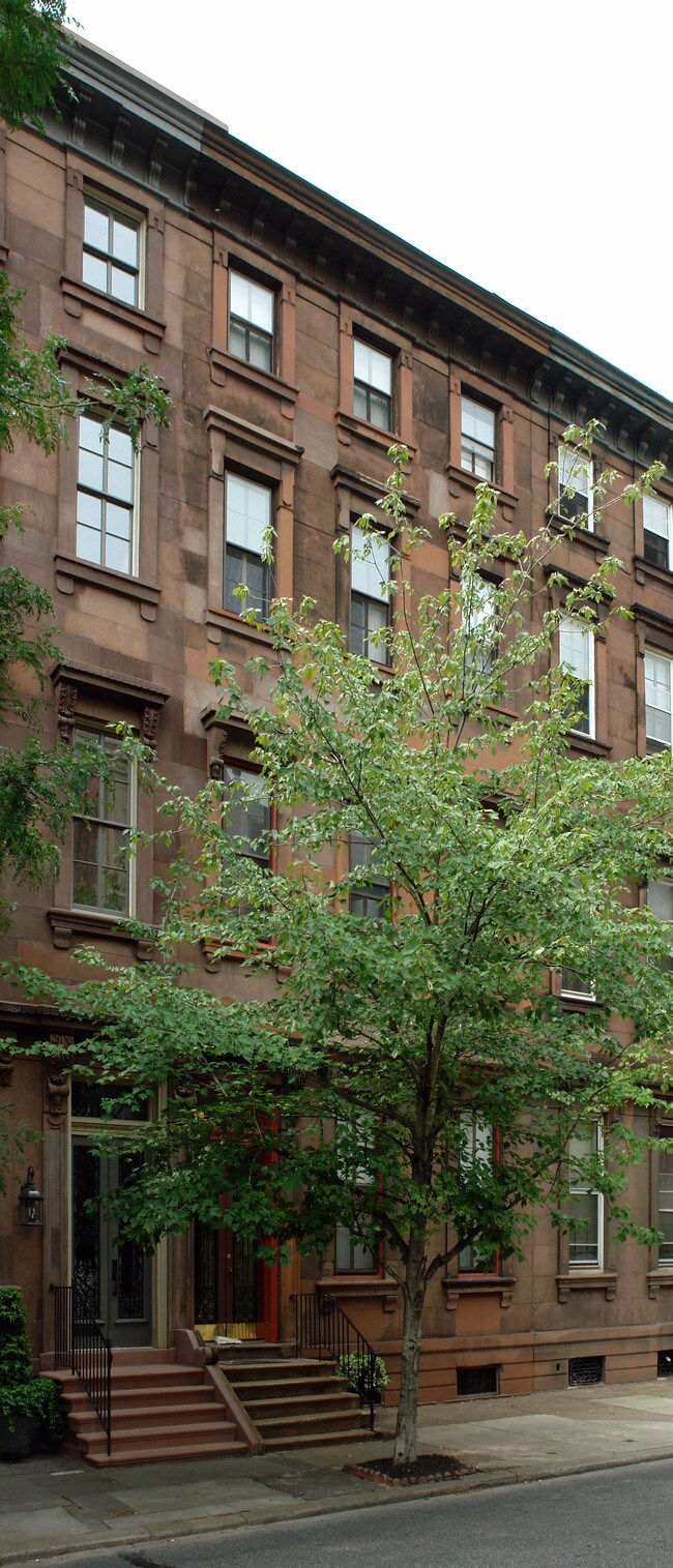 1518 Pine St in Philadelphia, PA - Building Photo - Building Photo