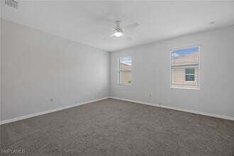 2811 Blossom Wy in Naples, FL - Building Photo - Building Photo