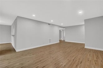 58 Fair Haven Way in Smyrna, GA - Building Photo - Building Photo