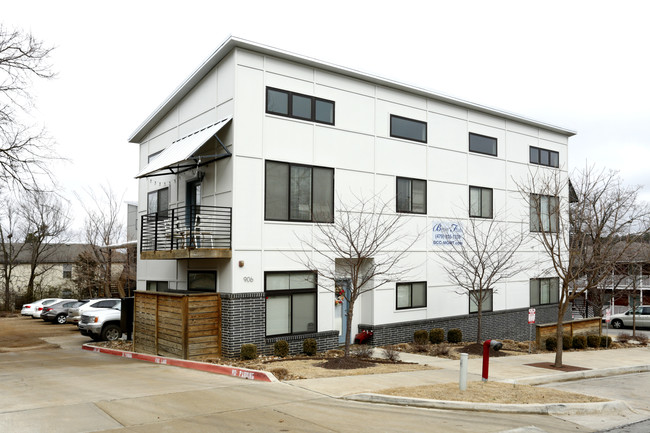 Berry Flats in Fayetteville, AR - Foto de edificio - Building Photo