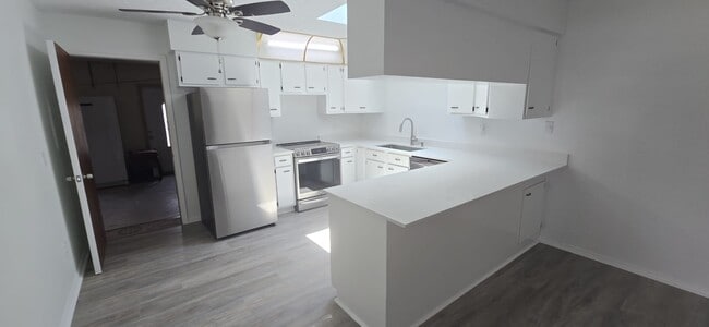 property at 574 SW Duval Ave