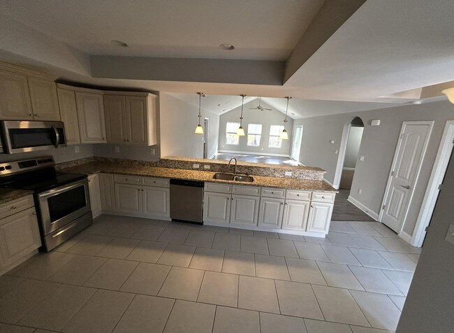 1834 Fairwinds Dr in Longs, SC - Building Photo - Building Photo