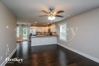 6575 Terracewood Ln in Gainesville, GA - Foto de edificio - Building Photo