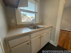 3 Kingsley Terrace in Lynn, MA - Building Photo - Building Photo