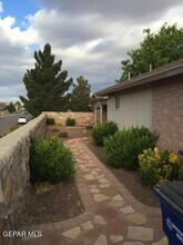 3437 Sunset Rose Dr in El Paso, TX - Building Photo - Building Photo