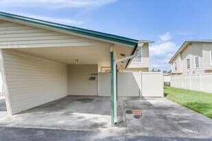 1724 Townhall Ln in Orlando, FL - Building Photo