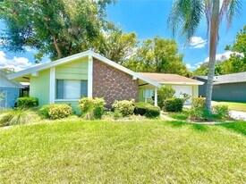 12206 Quail Run Row in Hudson, FL - Building Photo