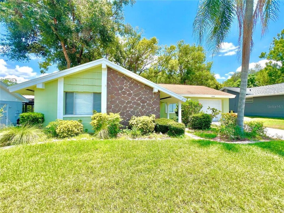 12206 Quail Run Row in Hudson, FL - Building Photo
