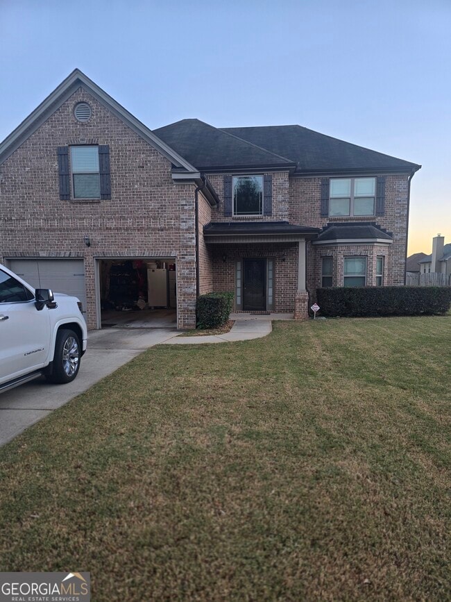 8722 Puett Dr in Douglasville, GA - Building Photo - Building Photo