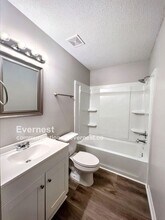 5807 Garden Walk W in Southaven, MS - Building Photo - Building Photo