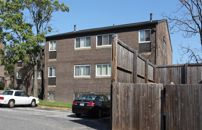 Madison Park North in Baltimore, MD - Foto de edificio - Building Photo