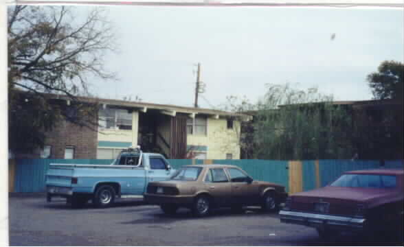 Friendship Place Apartments in Austin, TX - Building Photo - Building Photo