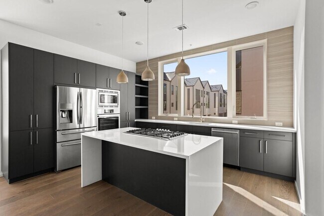 property at 3100 Menchaca Rd