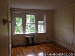 100 Kilsyth Rd in Boston, MA - Building Photo - Building Photo