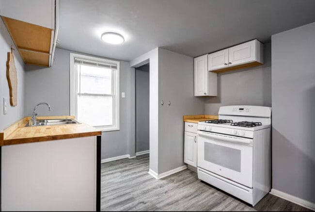 1529 N Jefferson St in Milwaukee, WI - Building Photo - Building Photo