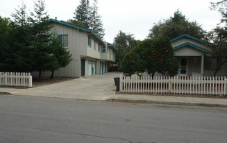 947 Boranda Ave Apartments