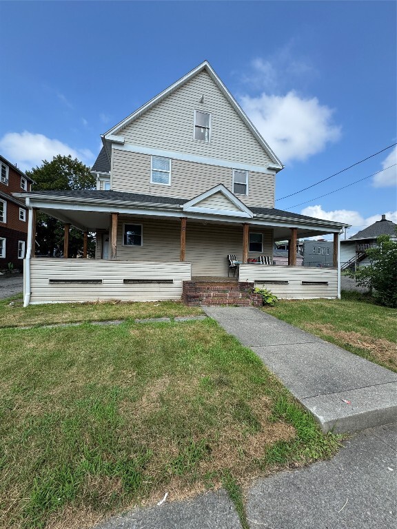 8 Jefferson Ave in Endicott, NY - Building Photo - Building Photo