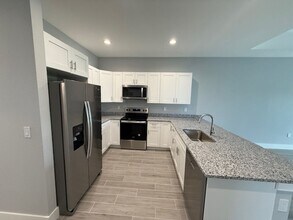 3451 Bal Harbor Blvd in Punta Gorda, FL - Building Photo - Building Photo