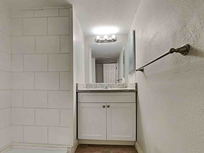 6930 Sugar Creek Cir in Colorado Springs, CO - Foto de edificio - Building Photo