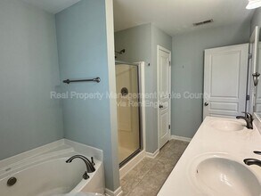 2603 Asher View Ct in Raleigh, NC - Building Photo - Building Photo
