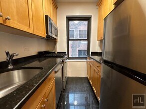 EAST 56 STREET, Unit 6K in New York, NY - Building Photo - Building Photo