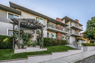 Crepe Myrtle Apartments in South Pasadena, CA - Building Photo - Building Photo