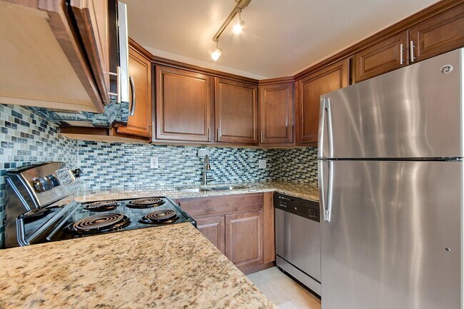 La Roma in Denver, CO - Foto de edificio - Building Photo