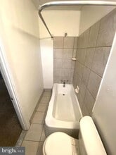 64 S Evans St in Pottstown, PA - Building Photo - Building Photo