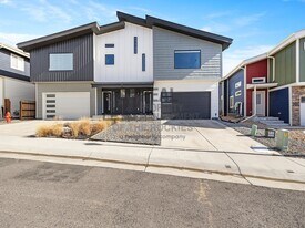 1504 60th Ave in Greeley, CO - Building Photo