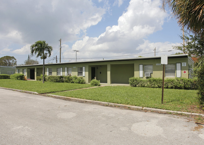 1129 NW 3rd St in Fort Lauderdale, FL - Building Photo - Building Photo