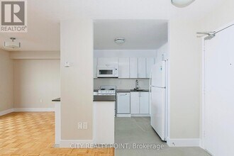 1291 Bayview Ave in Toronto, ON - Building Photo - Building Photo
