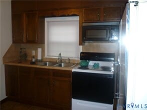 1645 Manakin Rd in Manakin Sabot, VA - Building Photo - Building Photo