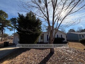 1611 Tysor Dr in Fayetteville, NC - Building Photo