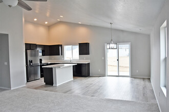 17668 N Pegram Way in Nampa, ID - Building Photo - Building Photo